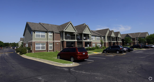Garden Courtyards - Garden Courtyards Apartments