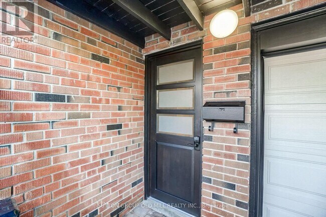 Photo - 3606 Twinmaple Dr