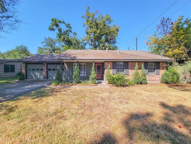 Photo - 9506 Vogue Ln