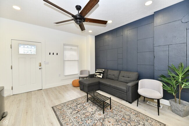 Photo - 1210 S Senate Ave