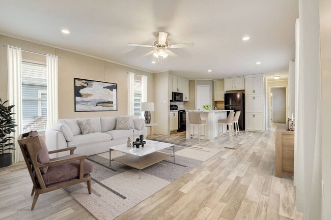 Photo - 1800 Oak Grove Rd E