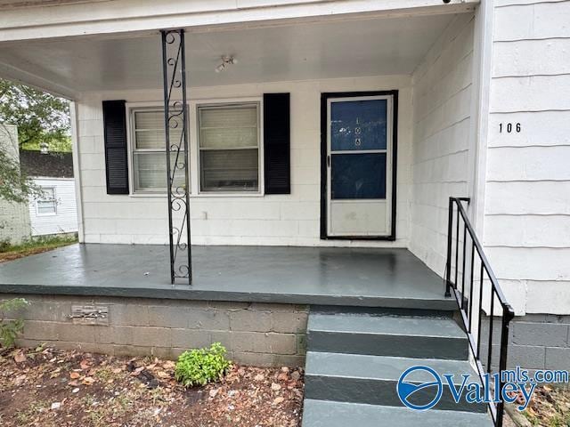 Photo - 106 Delaware Blvd NW