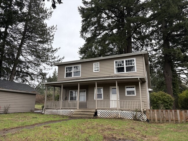 Building Photo - 16093 SW Roy Rogers Rd