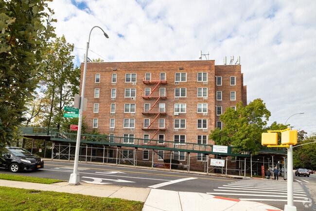 Photo - The Manor House