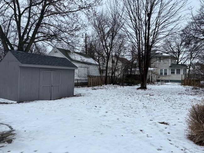 Photo - Charming 3 Bedroom 1 Bath Home