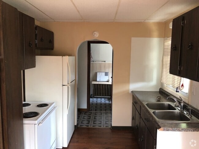 Building Photo - 265 Duncan Ave Rental