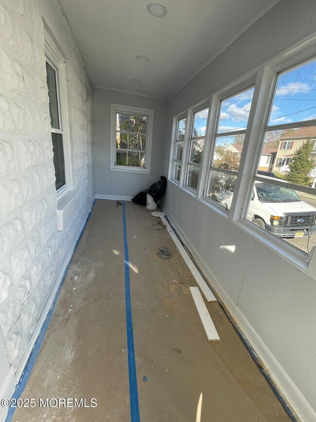 Photo - 405 Myrtle Ave