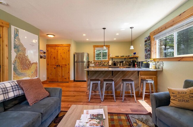 kitchen / living room - 403 Carr Creek Rd House