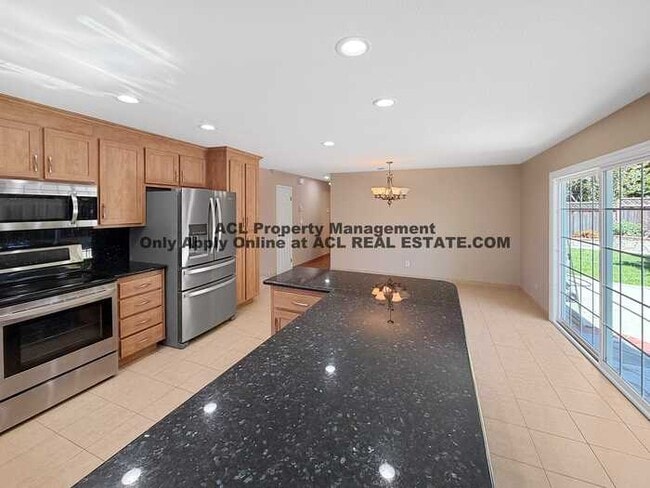 Photo - 3056 Stonehenge Rd