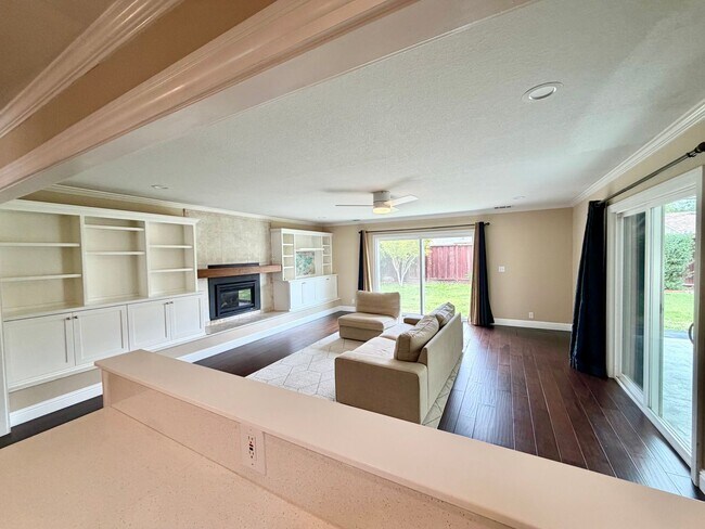 4328 Stevenson Blvd