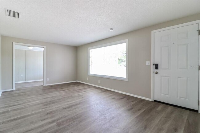 Photo - 3914 Deleuil Ave