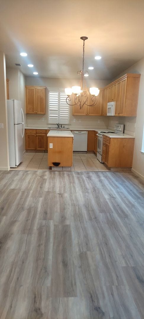 Photo - 1382 Rincon Dr