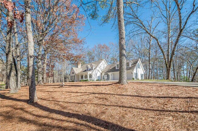 Photo - 34 Johnston Row NW