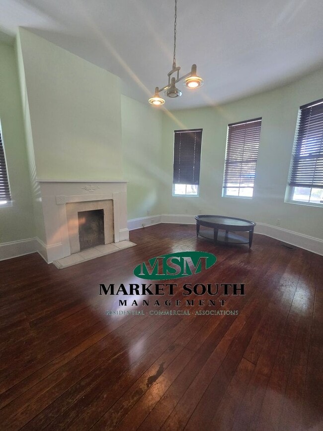 Photo - WALK TO STARLAND!