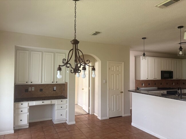 Building Photo - 11607 Bay Ledge Dr