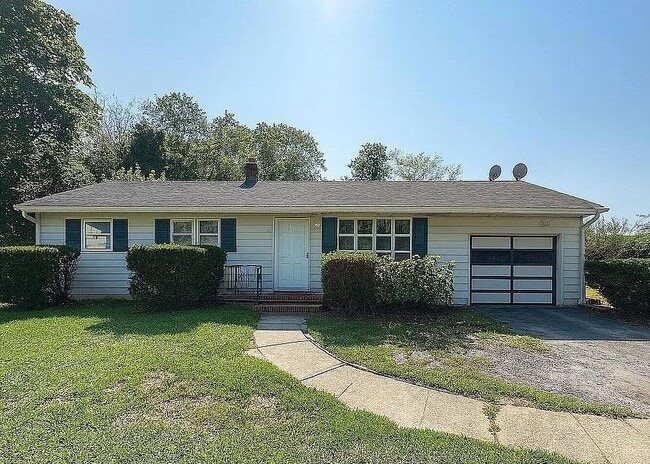 Building Photo - 681 Aldrich Rd