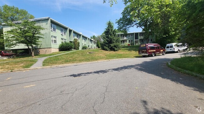 Building Photo - 3726 Albany Post Rd Unit A3 Rental