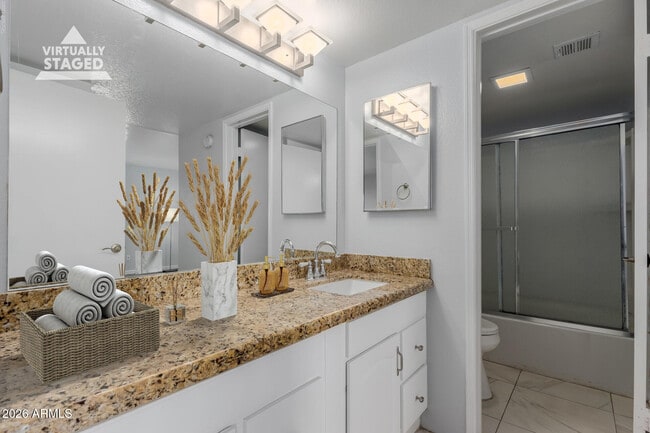 Photo - 10444 N 69th St Unit Apt 206