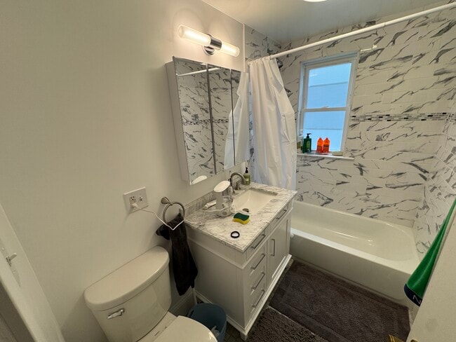 Photo - 11 Burnham St