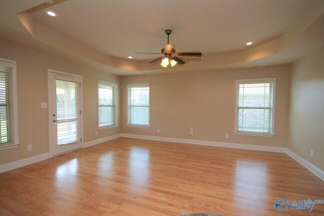 239 Healey Dr