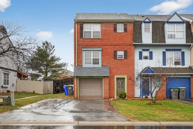 Building Photo - 1022 Old Forge Rd