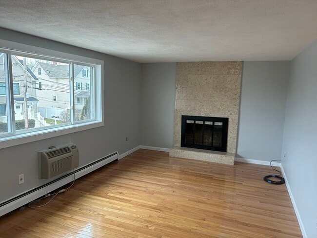 Photo - 50 Waltham St Unit 50