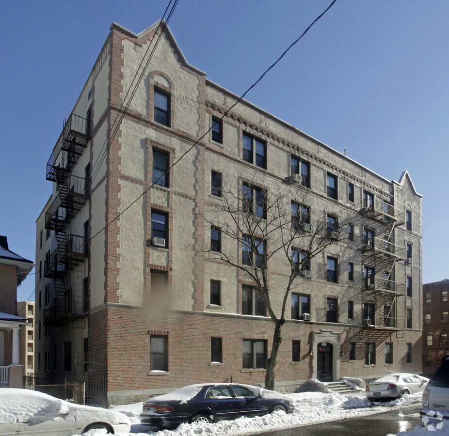 Photo - 5-7 N 9th Ave