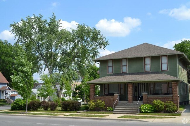 Building Photo - 1427 E Broadway Rental