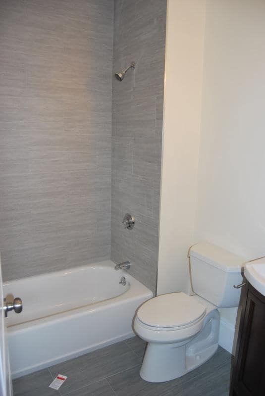 Photo - 6 Larose Pl