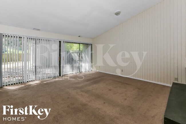 Photo - 5233 Edenshire Ave