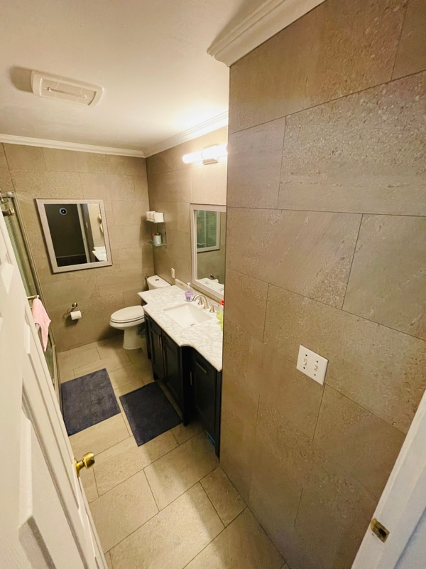 Photo - 6848 Sutter Ave