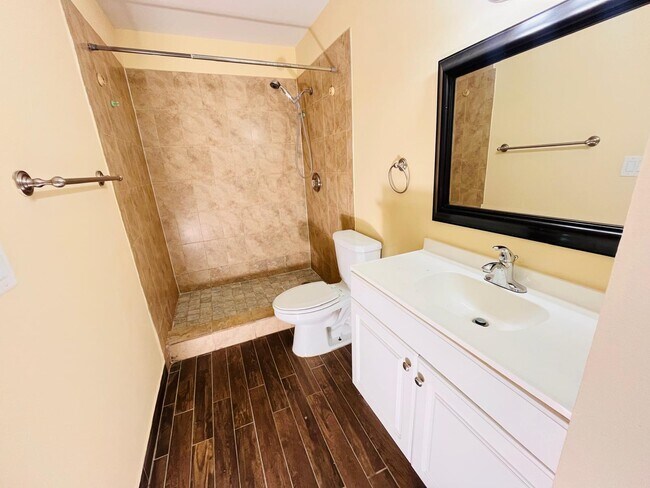 Photo - 5985 Forest Hill Blvd Unit 206