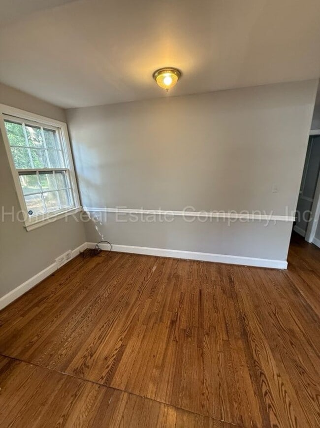 Photo - 1442 Revere Rd