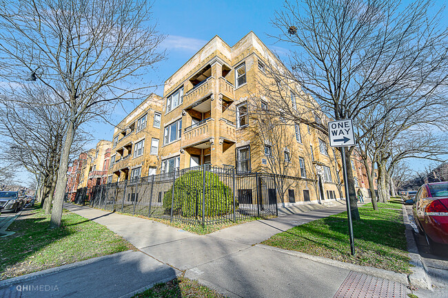 Photo - 438 E 62nd St Condo