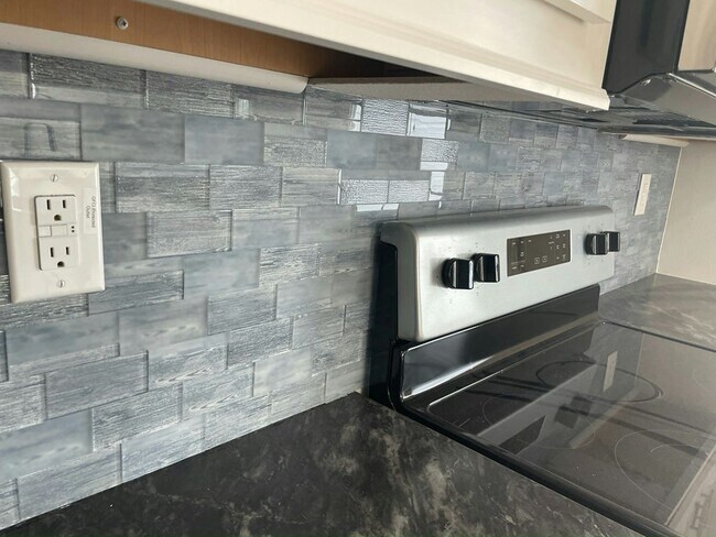 Photo - 2346 Druid Rd