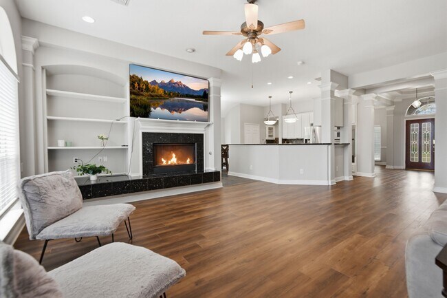 Photo - 13815 Wetherfield Ln