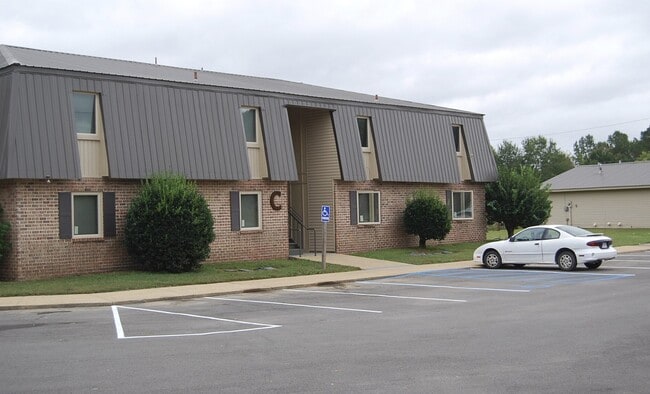 Building Photo - 1130 Old Mt Carmel Rd Rental