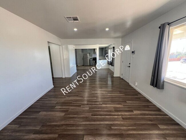 Photo - 222 E Virginia Way