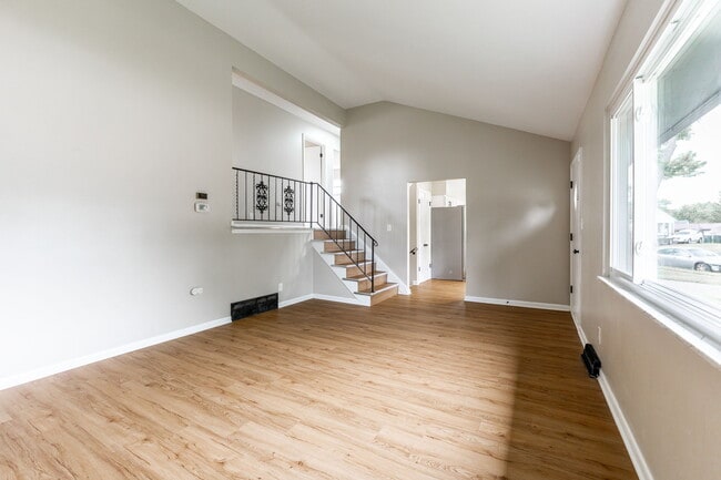 Photo - 3759 Dehner Dr