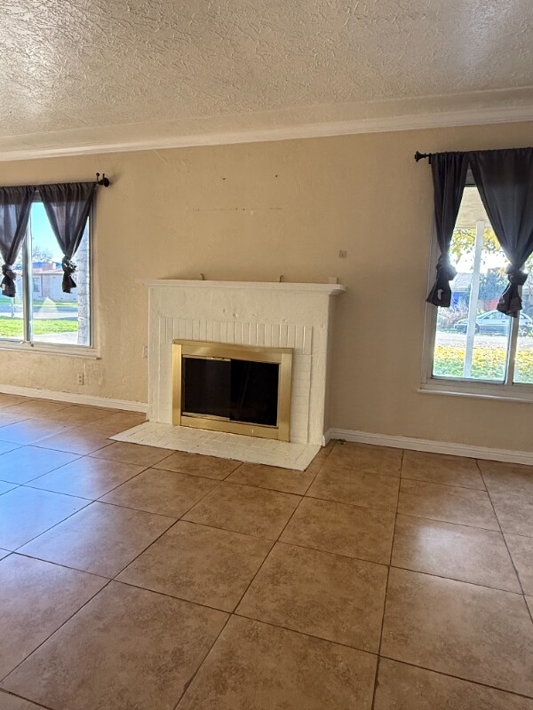 Photo - 4869 E Simpson Ave