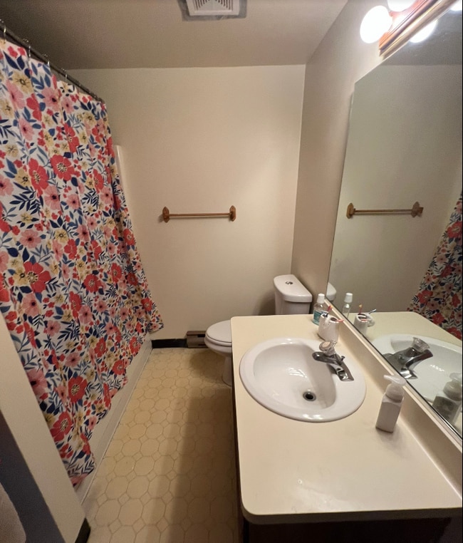 Photo - 2717 Oppenheim Ct Unidad 2717 Oppenheim ct. 3