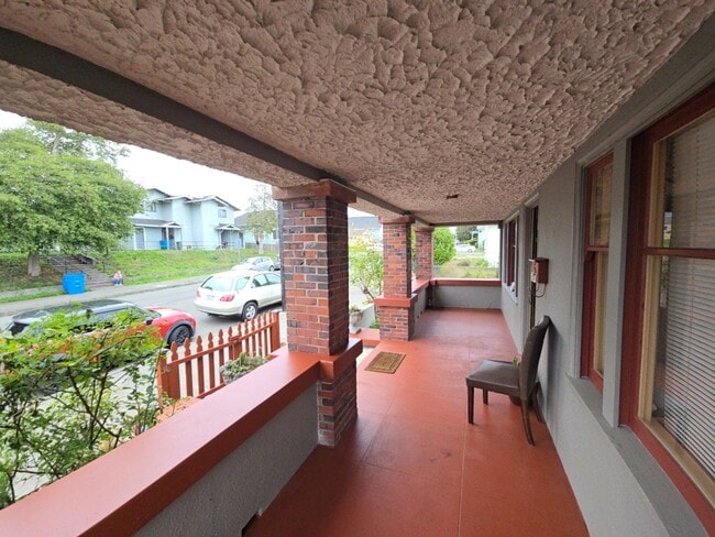 Photo - 2314 Union St Unidad 2316 Union St. [PRM: Andrew]