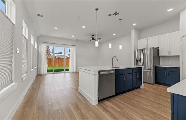 Photo - 2213 Sheridan St