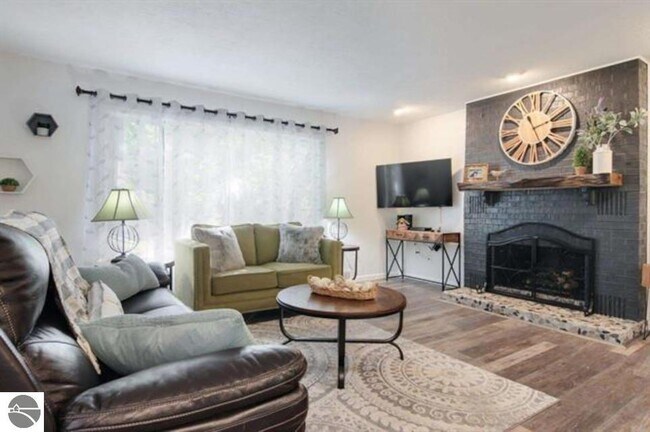 Photo - 4019 Williamsburg Rd