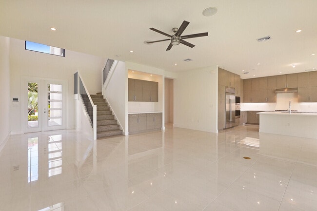 Photo - 8068 Laurel Falls Dr