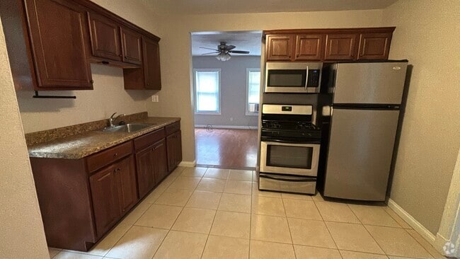 Building Photo - 12010 Paul Ave Rental