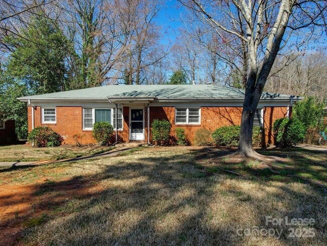 Photo - 943 Norland Rd Condo Unit A