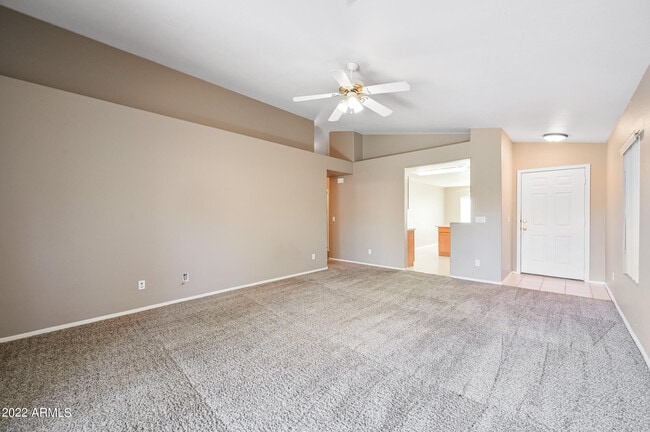 Photo - 858 E Monterey St