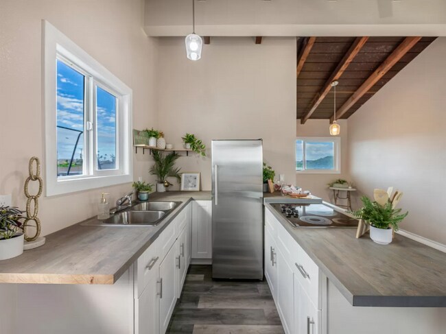 Photo - 145 W Kane St Unit C