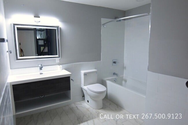 1523 W Girard Ave Unit B1